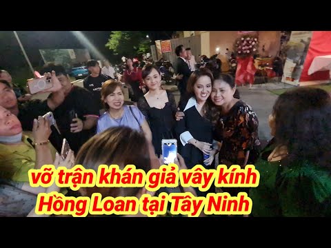 Vỡ trận! Khán giả vây kính Hồng Loan tại nhà bầu show Quốc bình Tây Ninh
