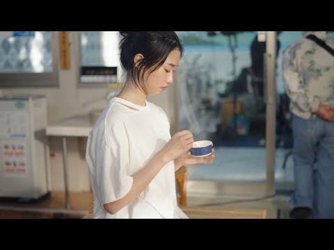 MOW 「カットのあとも、食べ続ける河合さん」篇
