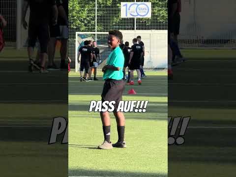 Pass auf!!! Kein Meckern!