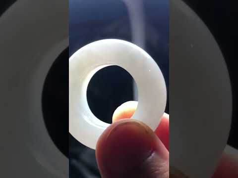 Nhẫn Ngọc Phỉ Thuý nếp băng Myanmar type A #jadeite #gem #gemstone #ngoc #feicui #phithuy