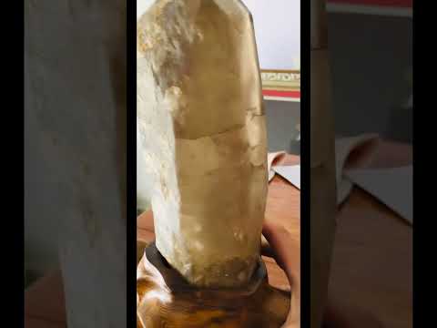 Trụ Thạch Anh Khói Lâm Đồng 3,2kg mời cả nhà cùng thẩm #quartz #gem #gemstone #thachanh #daquy
