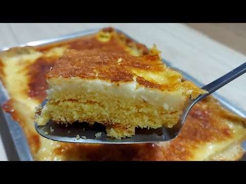 Bolo de FLOCÃO CREMOSO de LIQUIDIFICADOR | Já SAI do forno RECHEADO, sem trigo