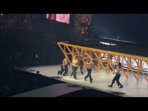 Tate McRae - Like I Do (Miss Possessive Tour Boston Night 2) August 27, 2025