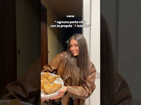 Cena con i miei amici a tema “porta cibo con la tua iniziale”