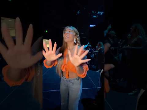 KAROL G PEGÓ UN GRITO 😱 #karolg