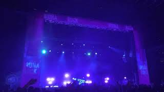 Los Chikos del Maiz - Un bolero en Berlin - IruñaRock 2022