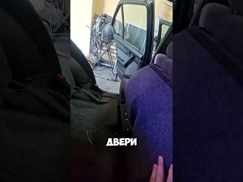 BMW ну зачем толкать аккум туда? когда у вас под капотом место для двух человек
