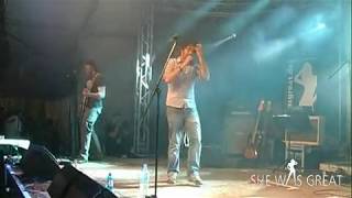 Roger Moore & SHE WAS GREAT live Kompliment