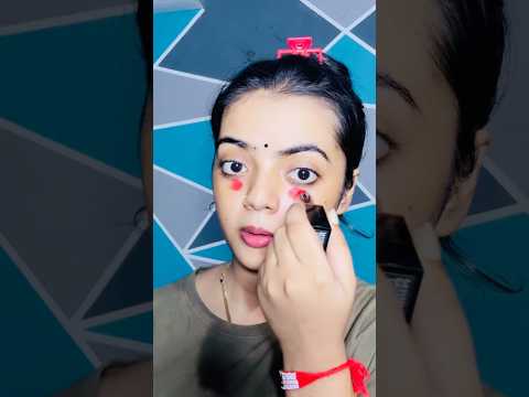Viral red lipstick concealer hack🤯✅ #youtubeshorts #shorts #lipstick #makeup #viralvideo #hack ￼￼