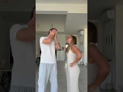 Sie lรคsst mich nicht ๐ฎโ๐จ๐ #couple #couolegoals