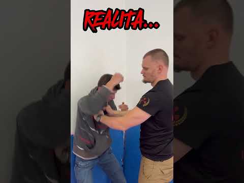 SORUDO REAKCE - držení za mikinu - #fyp #short #trend #viral #training #fight #selfdefence