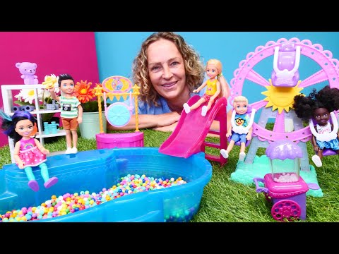 Nicoles Party Organisation - Chelsea hat Geburtstag - Spielzeugvideo mit Barbie Puppen