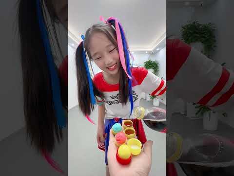 这样是不是更好吃呢？#火影忍者 #家庭 #小蚂蚁