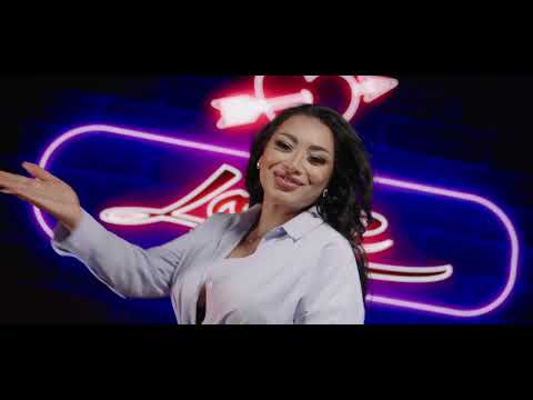 Malina - Din milioane de iubiri (Oficial Video ) Manele 2024