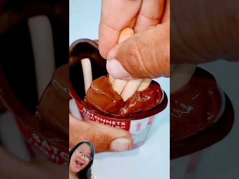 Makan biskuit nutella #chocolate #nutella #food #funny #shorts