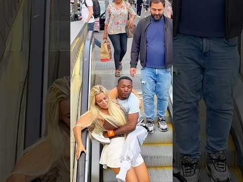 Human is human ! The way she helped me #goodvibes #comedy #funny #comedyshorts #funnyvideo #viral