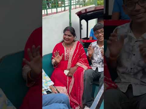 Bachcho ko dadi ke sath Train me ghumna hai 😍🚂 #shorts #train #familylove #funny #comedy #ytshorts
