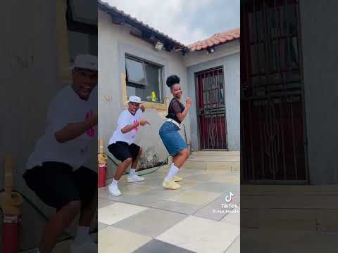 ZENZELE: UNCLE WAFFLES DC💞✨🔥🔥🔥 #dance #amapianodancechallenge #amapianodance #amapiano #dancemoves