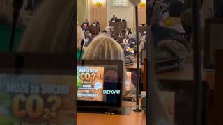 Konference popíračů v poslanecké sněmovně