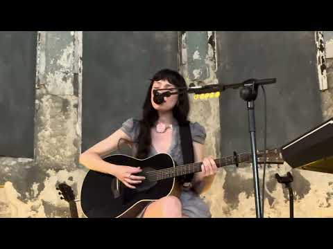 Holly Humberstone - To Love Somebody (Live Debut) Asylum Chapel London 4K UHD