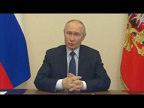 «Дайте мне, пожалуйста, информацию в виде справочки!»: Путин захотел снимать кино с китайцами