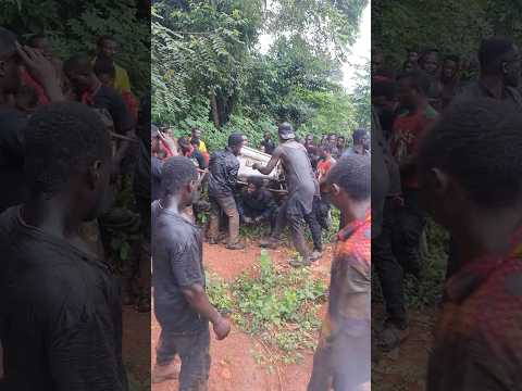 Only In Ghana; Broken Casket Burial