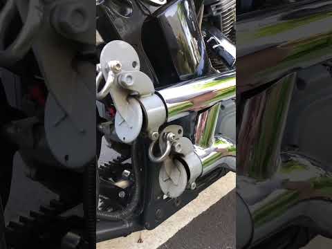 Harley Davidson 883 Potato sound!!