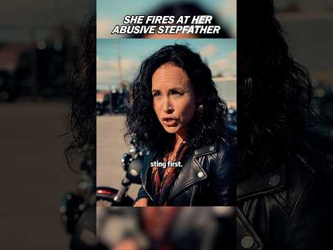 But if you get yourself a beeโฆsting first.#shorts #tv #ginnyandgeorgia #plot #fyp #trending #edit