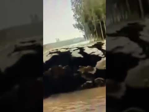 The water disappeared and the ground rises #strange #subscribe #like