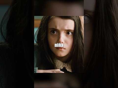 La chica tiene el poder de ver el futuro. #futurelink #cine 😨