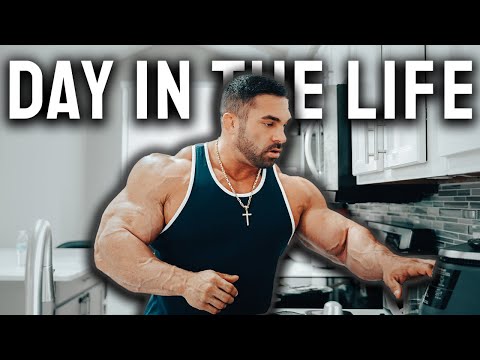 A Day In My Life | Mr. Olympia Derek Lunsford