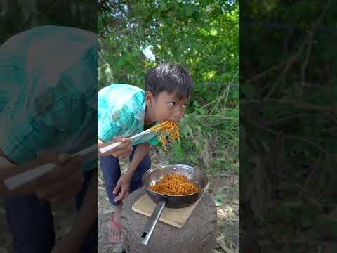 Outdoorfood U Are So Kind Bro Simple but Useful in Forest  #survival #camping #bushcraft #outdoor