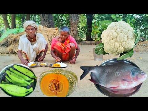 old grandma cooking FISH with raw BANANA CURRY and eating || cooking pumpkin and CAULIFLOWER curry