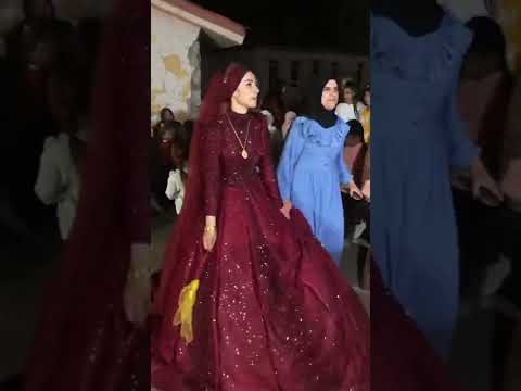Gelin hanıma dikkat!!!