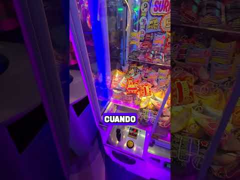 Gano CAJAS MISTERIOSAS en la máquina de garra #shorts