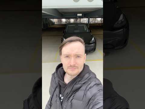 ÄNDERE NIEMALS DIE FARBE EINES TESLA!