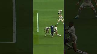 When Kylian Mbappé Unstoppable against Defenders 😎😎🔥