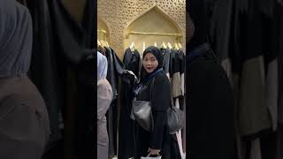 Emang cuma kerudung ajaya yang Halal?