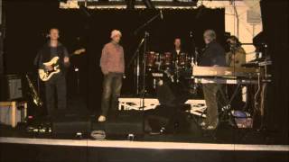 Baltimore - Saloniki Surfers feat. Petahbee Live and Direct Summerjam 2005