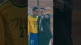 Os primeiros passos de um BRUXO! 🪄🎩Relembre a estreia de Ronaldinho na CONMEBOL Copa América! 🎥