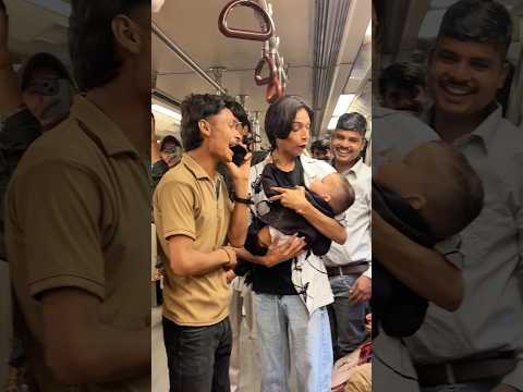 बुड़िया.prank in 🚇metro😂🤣🤪#viralvideo #trending #funny #voice #prank #shorte #videos #foryou