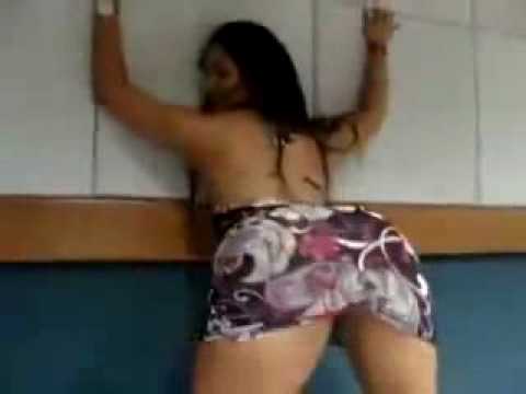 Sexy Latina Dancing