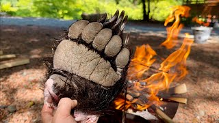 キャンプ場で熊の手を燃やして食べる