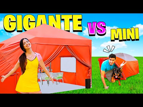 ACAMPANDO en CASA GIGANTE vs MINIATURA en el JARDIN por 24 HORAS 😆 Sandra Cires Art