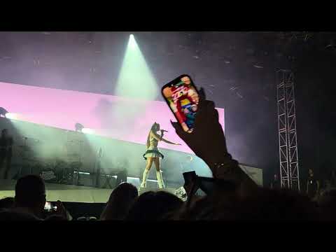 Nina Chuba live 21.06.25 in Dresden ,,Nimm mich mit,,