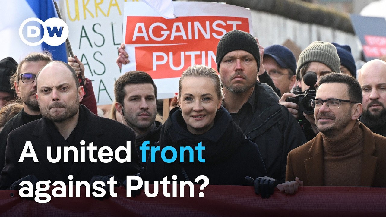 Prominent Russian opposition exiles lead anti-Putin protest in Berlin, demand end to war in Ukraine