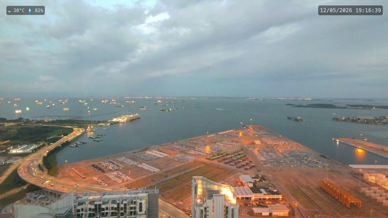 Live webcam of Singapore Port 
