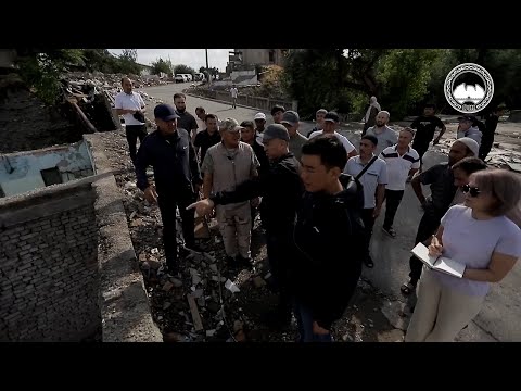 ОШ мэри РЕЙД кылып ЭСКИ ОШ базарын жана Ак-Буура дарыясынын жээгин бошотуу иштерин ТЕКШЕРИП чыкты
