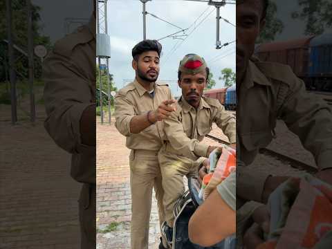 police वाले को बनाया पागल😂🤣🤣 #viralshorts #trending #viralreels #explore दल
