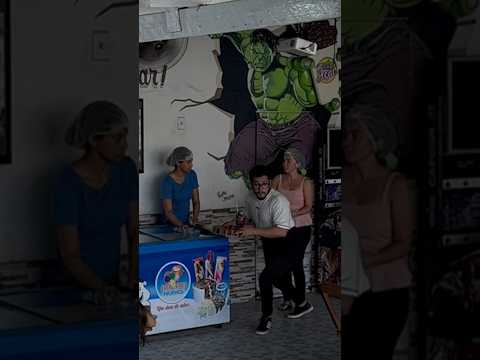 ELE SÓ QUERIA TOMAR O AÇAÍ EM PAZ #comedy #funny #funny #humor